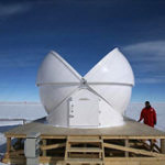 Baader Dome halb offen in der Antarktis für Forschungszwecke