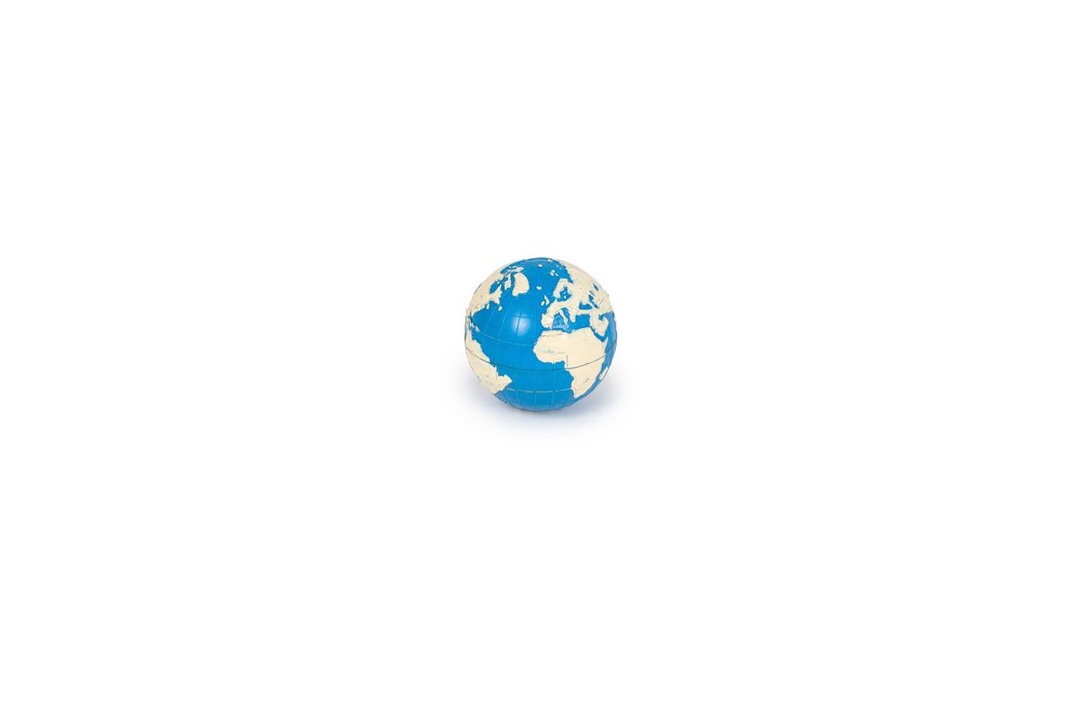 Earth model for mounting on gear box - English