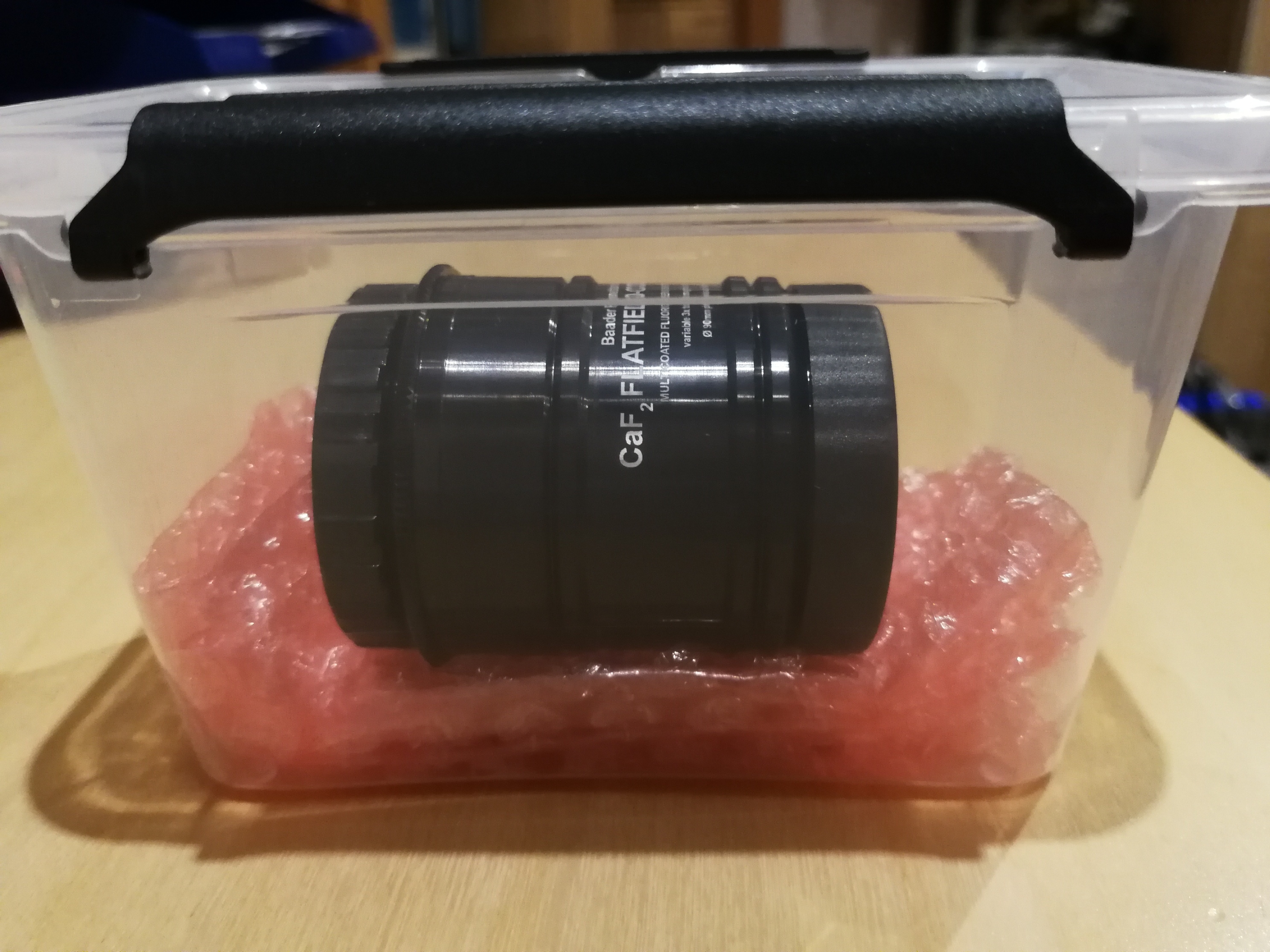 Anwendungsbild: effektive Aufbewahrungsbox unseres Kunden C. Kaltseis. Ermöglicht einfaches Abkühlen und Aufwärmen des FFC in geschützter Umgebung mit Silica-Gel Dehydrierung.