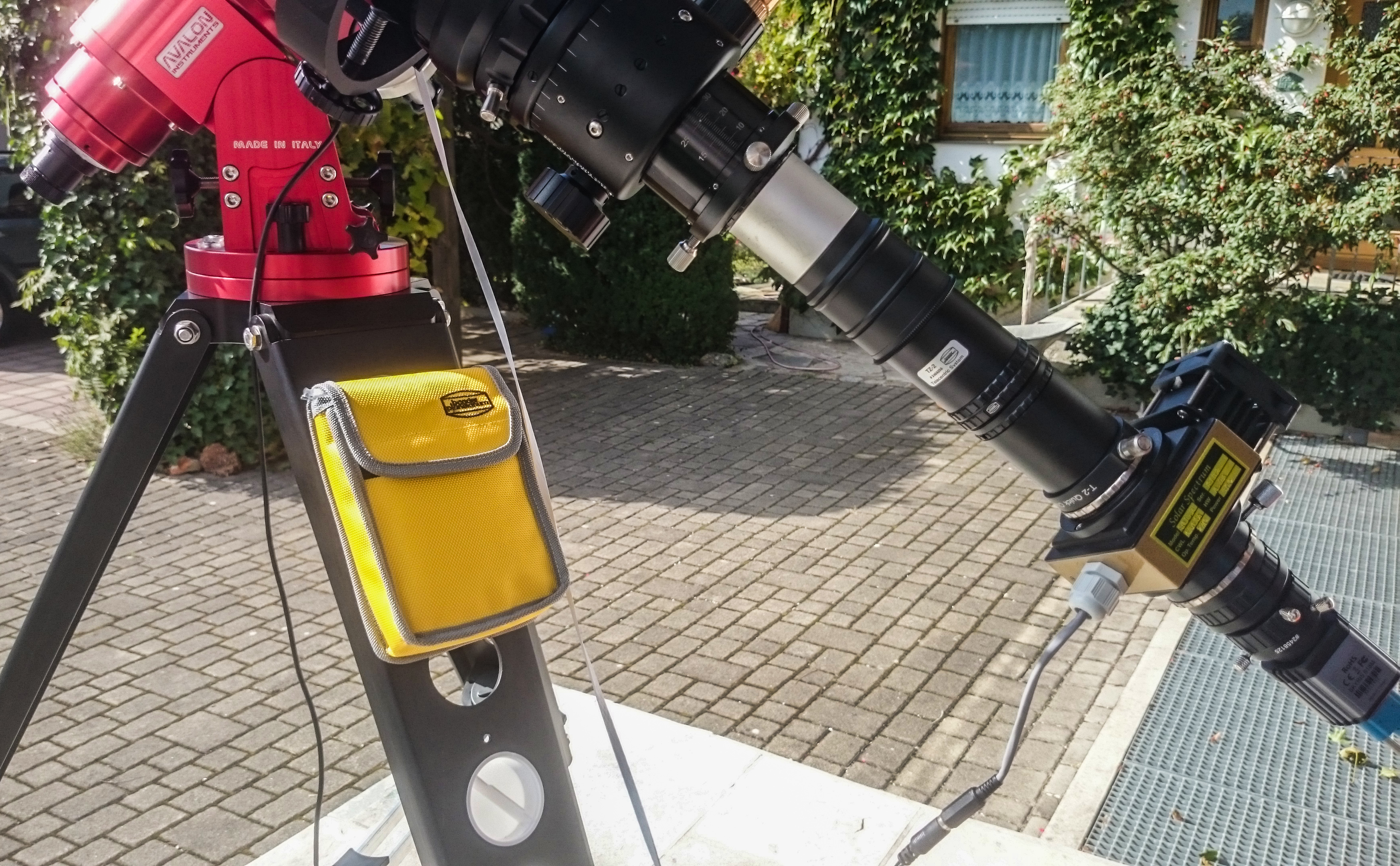 Anwendungsbild: Solar Spectrum H-alpha Filter mit telezentrischem System und Skyris Videomodul